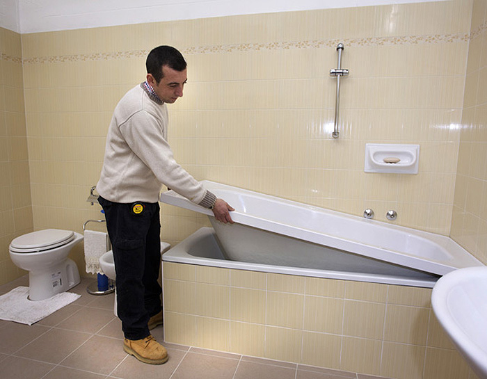 Come rinnovare la vasca senza rifare tutto il bagno Bagno da rifare